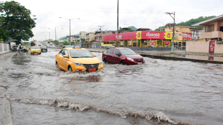 El Inamhi advierte sobre posibles inundaciones, deslizamientos y crecidas de ríos