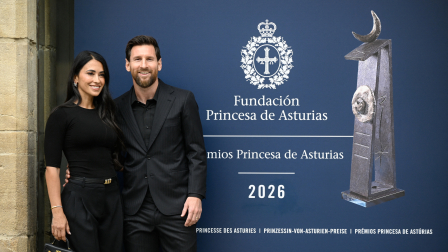 Lionel Messi y su esposa Antonela Roccuzzo en la víspera de recibir el Premio Princesa de Asturias de los Deportes.