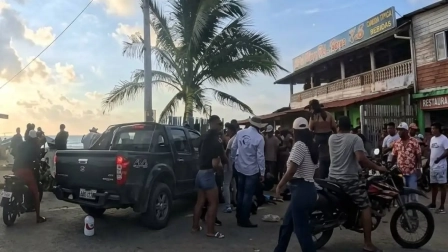 Un ataque armado durante una cabalgata en el malecón de Pedernales dejó un muerto y cinco heridos el viernes 23 de octubre de 2026.