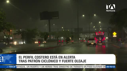 Las intensas lluvias persisten en el país; la situación se complica por la intensificación de un patrón ciclónico frente a las costas y un fuerte oleaje. Un reportaje de Catalina García