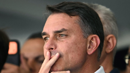 Un juez ordenó investigar el posible financiamiento internacional en la camapaña de Bolsonaro.