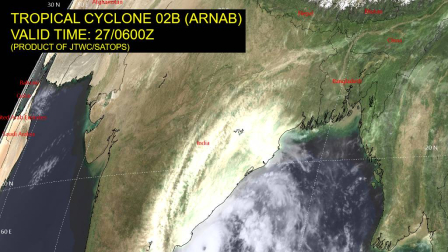 Fuertes destrozos y evacuaciones masivas tras el impacto del ciclón Arnab