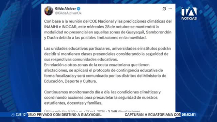 El Ministerio de Educación confirmó que este miércoles 28 de octubre se mantendrá la modalidad a distancia en las instituciones educativas públicas de los cantones Guayaquil, Samborondón y Durán en planteles donde se complique la movilidad.   Las unidades educativas particulares, universidades e institutos de la zona tendrán la facultad de decidir si retornan a las aulas o se acogen a la virtualidad, mientras que en otros sectores afectados de la Costa se aplicará el protocolo de contingencia educativa de manera focalizada a través de cada distrito.