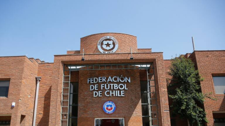 La Asociación Nacional de Fútbol Profesional (ANFP) de Chile  fue clausurada por el Municipio de Peñalolén.