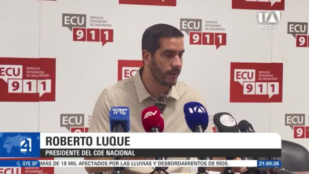 La sesión del COE Nacional, liderada por el ministro Roberto Luque, analizó afectaciones viales, atención a personas damnificadas y medidas para afrontar la crisis. Un reportaje de Grerogry Rosero