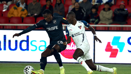 Liga de Quito enfrenta a Universidad Católica en la semifinal de ida de la Copa Ecuador 2026.