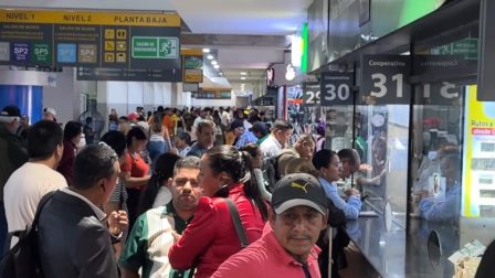 Desde este viernes 30 de octubre ya se observa una alta presencia de viajeros.