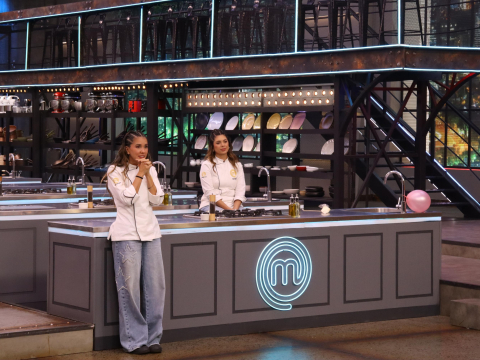 Andy Suzuki gana el reto de la noche y avanza al Top 5 de MasterChef Celebrity Ecuador.