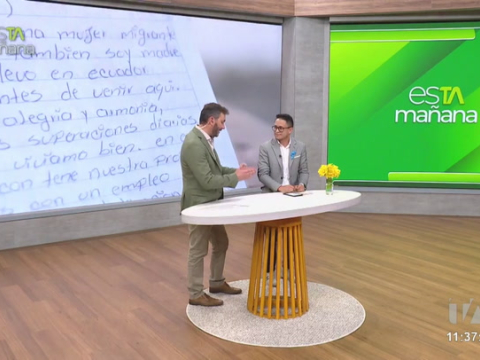 Omar Ganchala, asociado de comunicación de Acnur, explica las funciones primordiales de la Agencia de la ONU para los Refugiados.