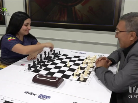 Nuestra talentosa ajedrecista Anahí Ortiz nos cuenta su trayectoria y cómo se prepara para representar a Ecuador en competencias nacionales e internacionales.