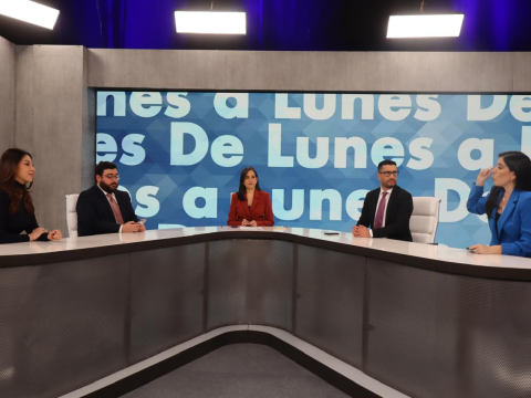 Panelistas en el programa de Lunea a Lunes este 12 de enero del 2026