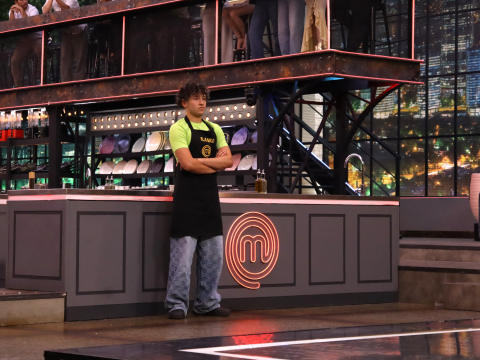 Blanko abandona las cocinas de MasterChef Celebriti Ecuador.