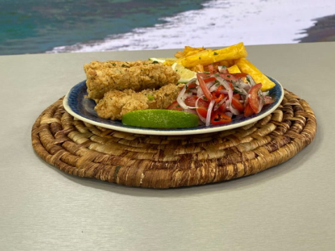 Este miércoles 4 de febrero del 2026 preparamos chicharrón de pescado, junto al chef Felipe Campana.