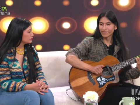 Ñusta Picuasi e Inti Picuasi llegaron al sillón de los amigos de esTamañana para comentar de dónde proviene el talento musical de la familia.