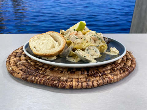 Este miércoles 18 de febrero del 2026 preparamos papardelle frutti di mare, junto al chef Felipe Campana.