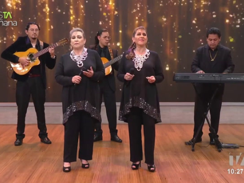 El ritmo de hoy lo pone el primer dúo femenino de música nacional del Ecuador.