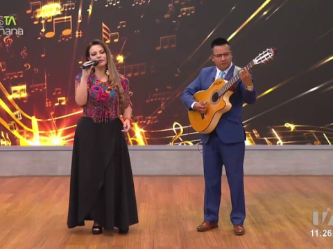 Sandra Argudo, artista ecuatoriana, nos trajo ritmo de hoy para escuchar lo mejor de la música ecuatoriana y celebrar sus 30 años de trayectoria.