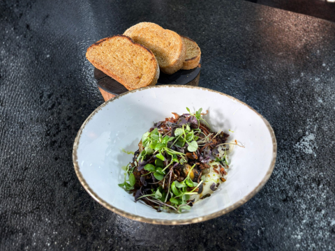 Este lunes 30 de marzo del 2026 preparamos burrata con alcachofas, junto al chef Felipe Campana.