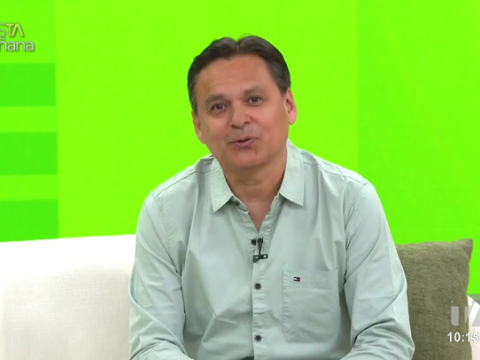 Coco Valdez, artista plástico, nos contó sobre sus obras y la inspiración que lo envuelve en cada pieza que crea.