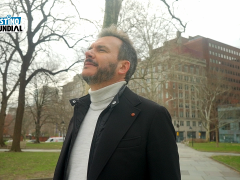 Christian Norris recorre Filadelfia en un nuevo capítulo de Destino Mundial