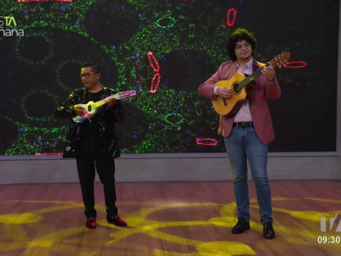 Manolo Criollo, charanguista, nos comparte su talento y la historia de este instrumento que forma parte de la riqueza cultural de nuestro país.