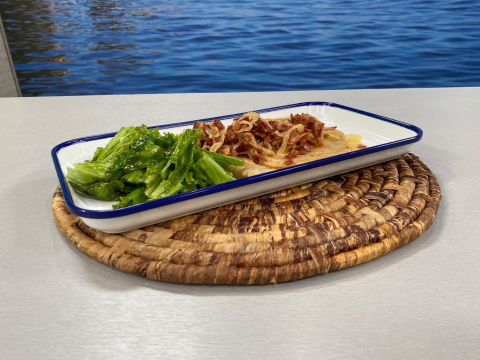Este jueves 14 de mayo del 2026 preparamos pescado con salsa de tocino y cebolla, junto al chef Felipe Campana.