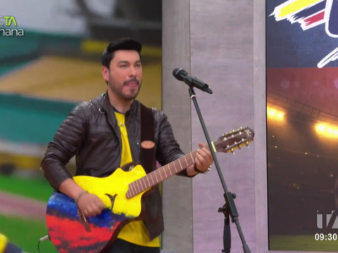 Daniel Páez, cantautor ecuatoriano, presenta “La Tri No Se Rinde”, un tema inspirado en el apoyo y la ilusión de los ecuatorianos rumbo al Mundial 2026.