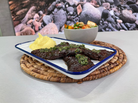 Este viernes 17 de julio del 2026 preparamos ensalada de camarones grillados, la receta de Cocinando esTAmañana, junto al chef Felipe Campana.