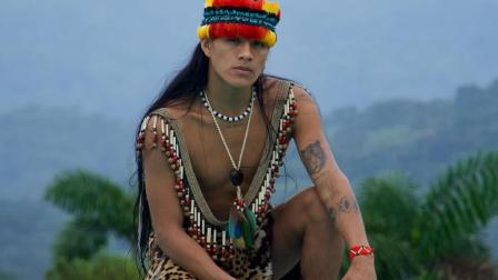 Naykim Tzamarenda, el influencer shuar, visitó el set de esTAmañana este viernes 27 de junio del 2025.