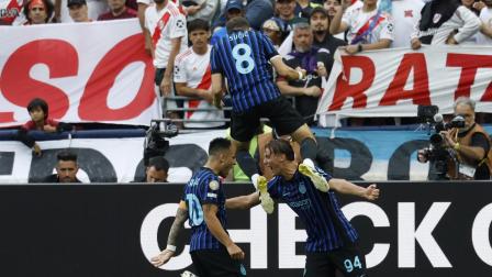 Los jugadores de Inter de Milán celebran un gol ante River Plate. El cuadro italiano es el favorito para el encuentro contra el Fluminense