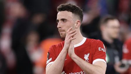 Diogo Jota del Liverpool reacciona tras el partido de ida de los cuartos de final de la UEFA Europa League entre el Liverpool FC y el BC Atalanta, en Liverpool.