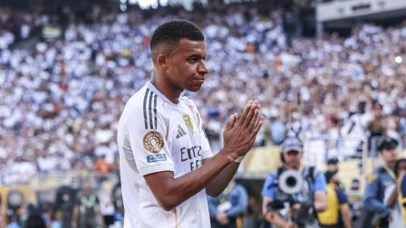 Kylian Mbappe honró la memoria de Diogo Jota y su hermano André en el Mundial de Clubes.