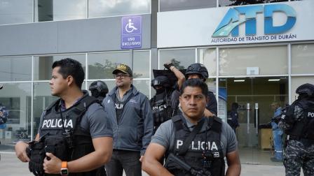 El ministro del Interior, Jhon Reimberg,encabezó la intervención de entidades municipales del cantón Durán.