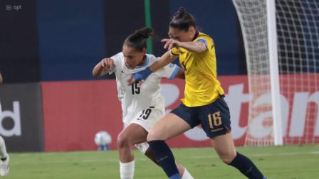Encuentro entre  Ecuador VS Uruguay por la Copa América Femenina en el estadio de Independiente del Valle.