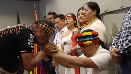 La Conaie realizó la transición de mando entre Leonidas Iza y el nuevo representante del movimiento indígena, Marlon Vargas,