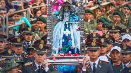La romería de la Virgen de El Cisne se realiza cada año en Loja.