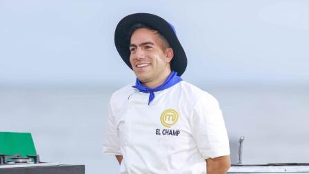 Damián Bernal, el 'Champ', contagia de emoción y optimismo. Su amor por el Ecuador y su gastronomía, es una de sus banderas.