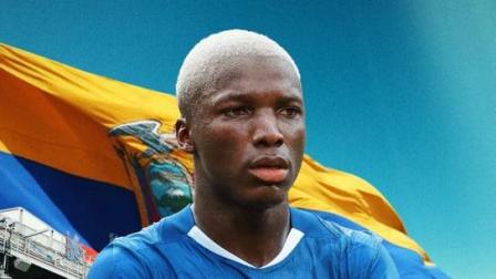 El Chelsea publicó una fotografía del volante ecuatoriano Moisés Caicedo, uno de sus jugadores mejor puntuados.