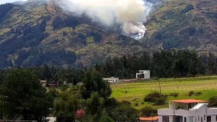 Un incendio forestal en el volcán Ilaló quedó captado por cámaras del ECI911.