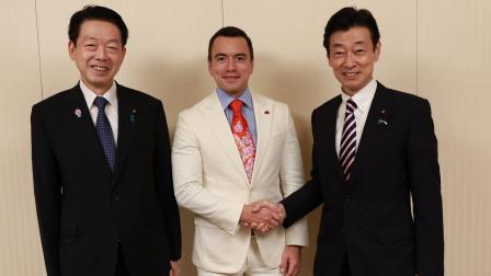 El presidente Noboa se reunió con Yoji Muto, ministro de Economía, Comercio e Industria de Japón y con Nishimura Yasutoshi, presidente de la Liga Parlamentaria.