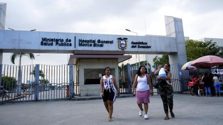 Pacientes del hospital Monte Sinaí denuncian que en el establecimiento no hay insumos ni medicamentos.