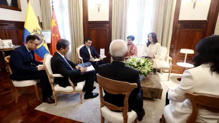 Daniel Noboa se reunió con delegados de cuatro países previo a la posesión presidencial, este viernes 23 de mayo del 2025.