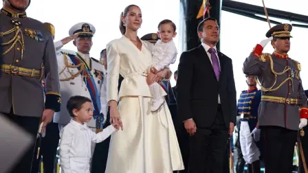 Alvarito Noboa, Lavinia Valbonesi, Furio Noboa y Daniel Noboa en la posesión presidencial el 24 de mayo de 2025.