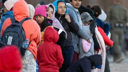 Las políticas migratorios de Estados Unidos han afectado a migrantes ecuatorianos en el 2025.