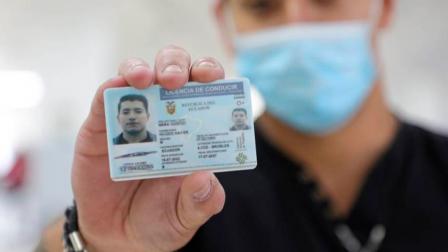 La licencia de conducir es obligatoria en Ecuador.
