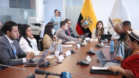 La Comisión de Seguridad Integral sesionó de forma presencial el sábado 7 de junio para tratar el informe.