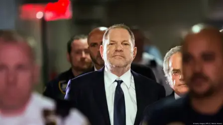 Harvey Weinstein era un productor estrella de Hollywood acusado de un delito sexual hace casi dos décadas.