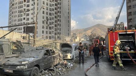 Israel inició ataques contra bases militares y el país persa respondió con bombardeos.