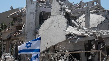 Destrucción en Rishon Lezion, al sur de Tel Aviv, tras impacto de misil lanzado desde Irán el sábado 14 de junio del 2025.