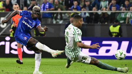 Moisés Caicedo marcó el cuarto gol de Chelsea en la final de la Conference League ante el Real Betis de España. El futbolista es uno de los baluartes del equipo 'blue' en el Mundial de Clubes.